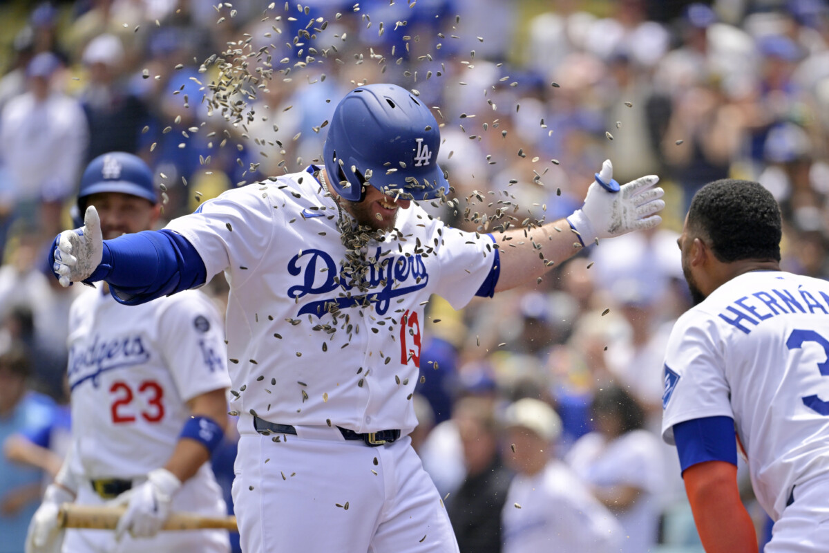 Dodgers’ Max Muncy Wearing Glasses in Hopes of Turning Around Struggles