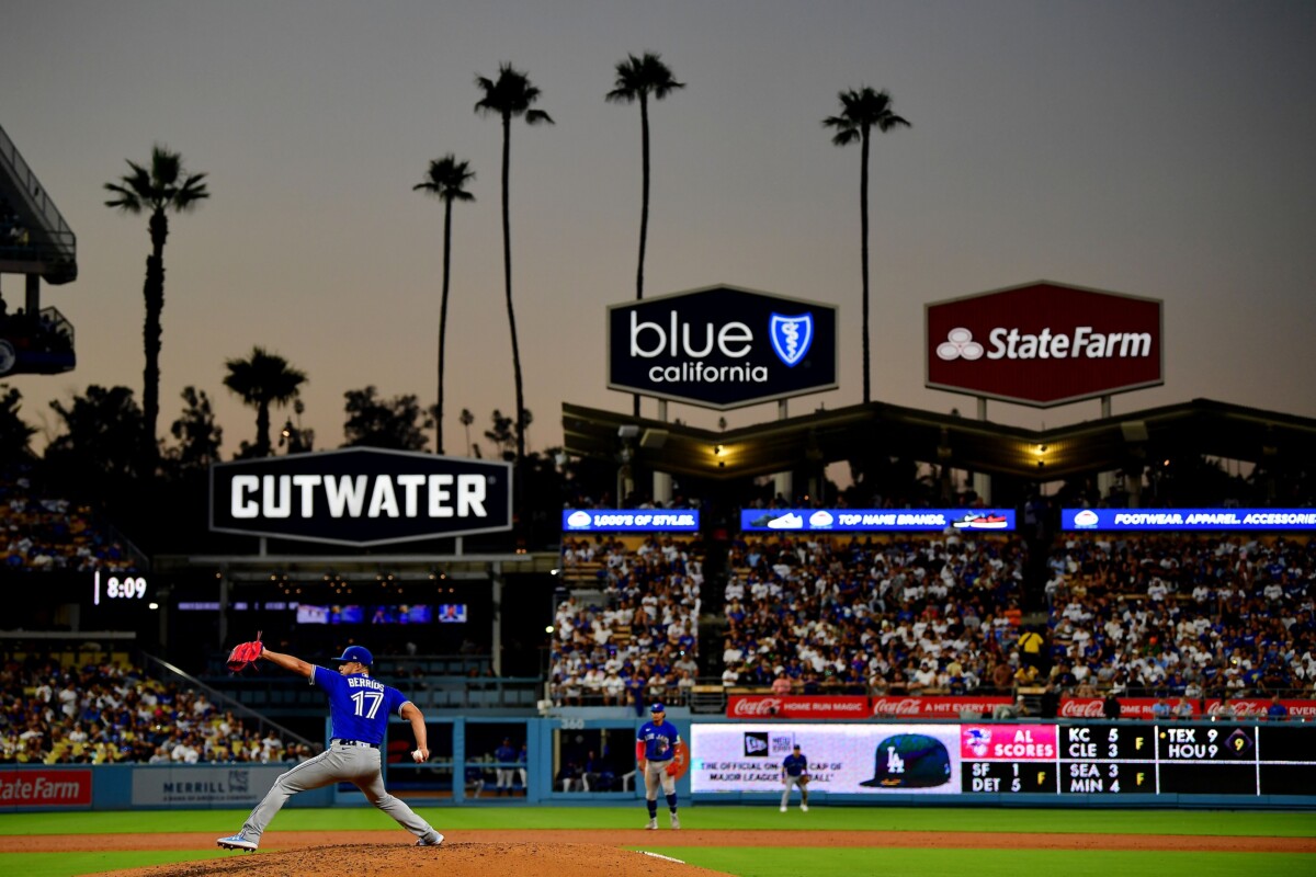 Blue Jays to Be Without All-Star Pitcher for World Series vs Dodgers