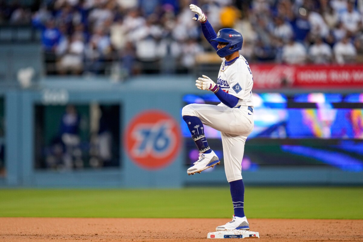 Dodgers' Mookie Betts Reacts to 6-Hit Performance in Wild Card After Tough Offensive Season