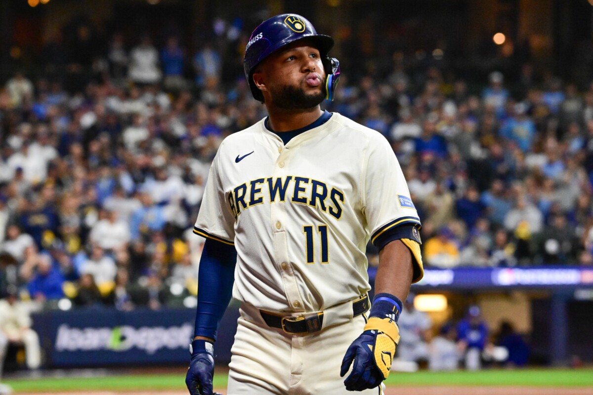 Brewers Star Jackson Chourio Exits NLCS Game 3 vs Dodgers With Injury