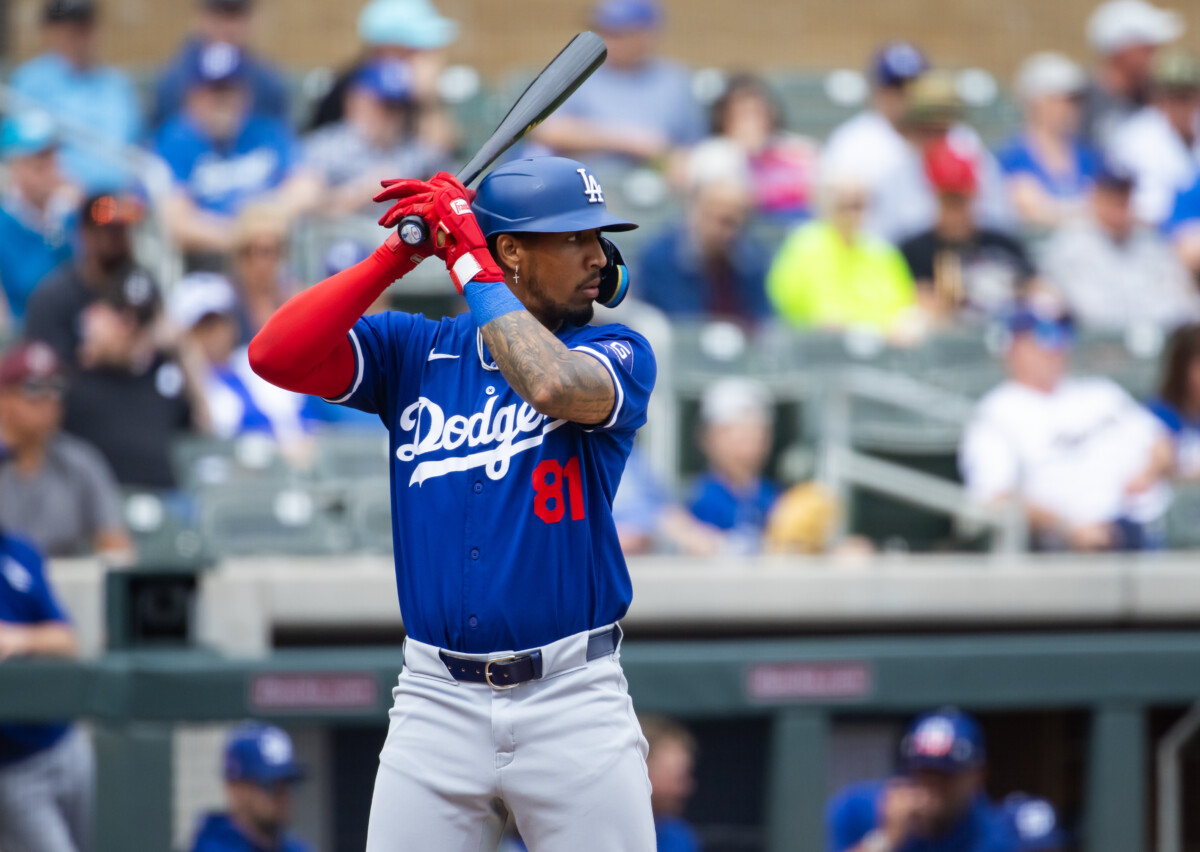 Dodgers Free Agent Outfielder Signs With Mets