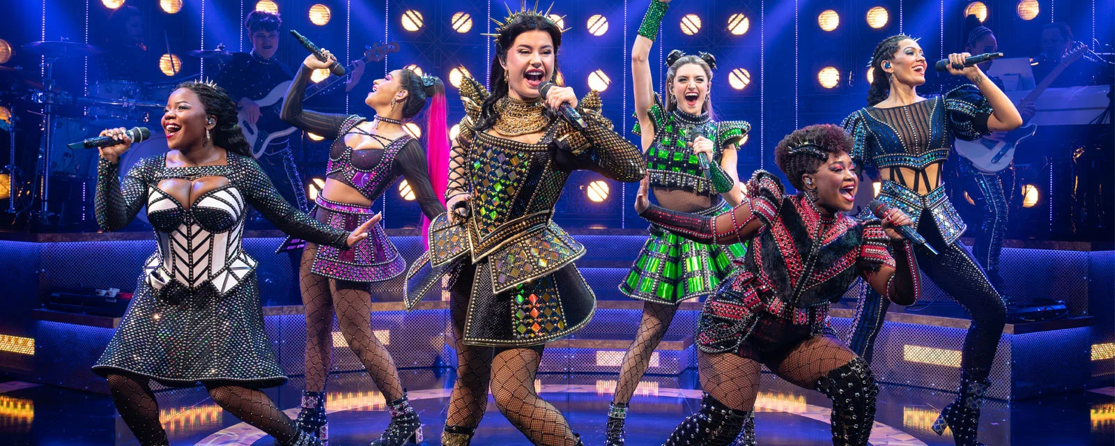 Cosas que hacer en Los Ángeles: Skyline Festival, enfrentamiento entre UCLA y USC, SIX Musical y más Cosas que hacer en Los Ángeles: Skyline Festival, enfrentamiento entre UCLA y USC, SIX Musical y más