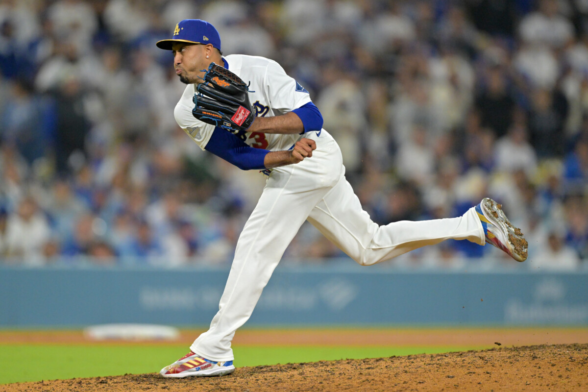 Mar 27, 2026; Los Angeles, California, USA; Los Angeles Dodgers pitcher Edwin Diaz (3) delivers to the plate as he earns a save in the ninth inning against the Arizona Diamondbacks at Dodger Stadium. Mandatory Credit: Jayne Kamin-Oncea-Imagn Images