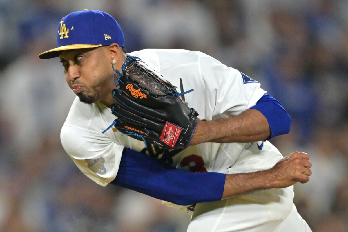 Mar 27, 2026; Los Angeles, California, USA; Los Angeles Dodgers pitcher Edwin Diaz (3) delivers to the plate as he earns a save in the ninth inning against the Arizona Diamondbacks at Dodger Stadium. Mandatory Credit: Jayne Kamin-Oncea-Imagn Images
