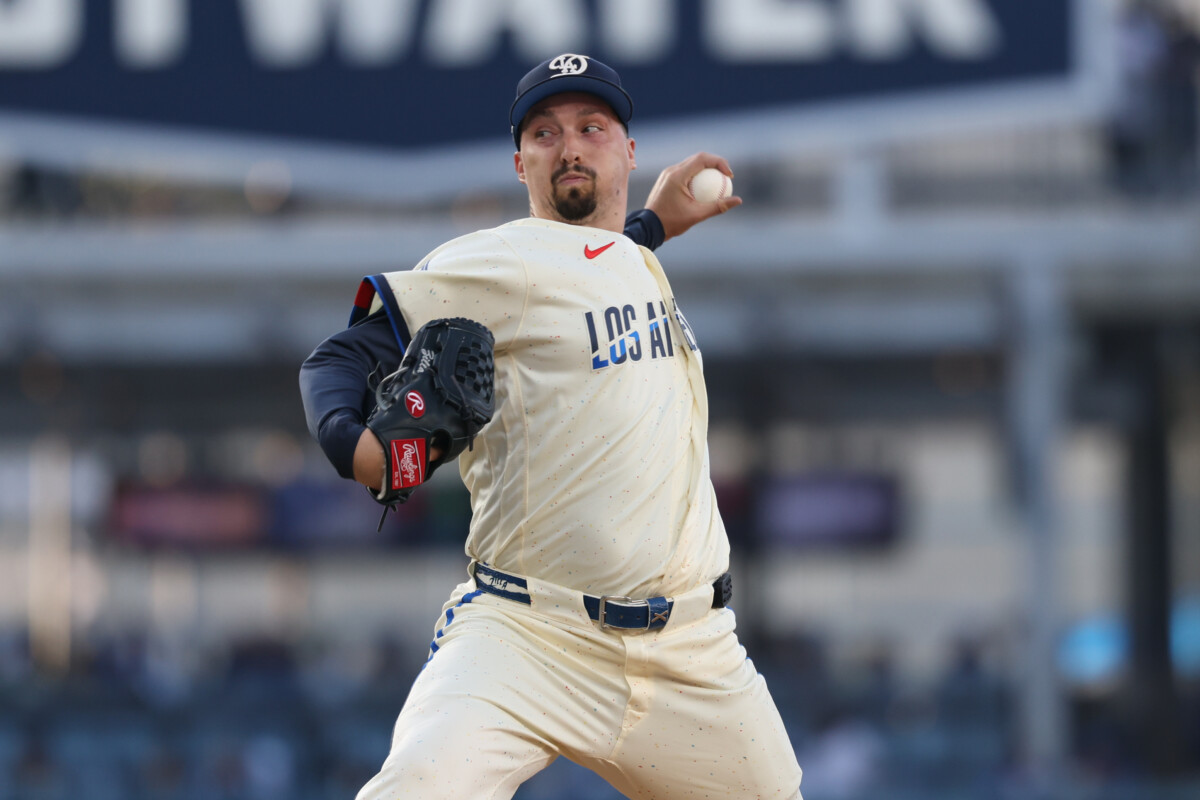 May 9, 2026; Los Angeles, California, USA; Los Angeles Dodgers pitcher Blake Snell (7) throws to the plate during the second inning against the Atlanta Braves at Dodger Stadium. Mandatory Credit: Kiyoshi Mio-Imagn Images