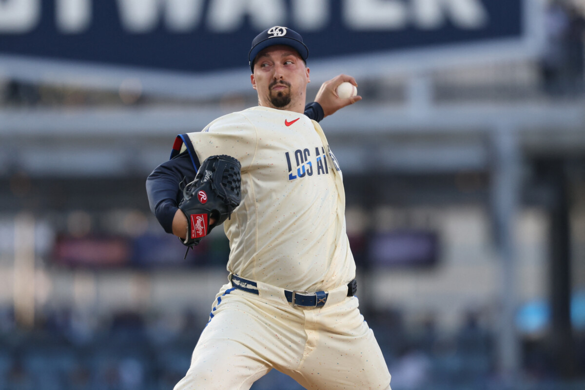 MLB: Atlanta Braves at Los Angeles Dodgers