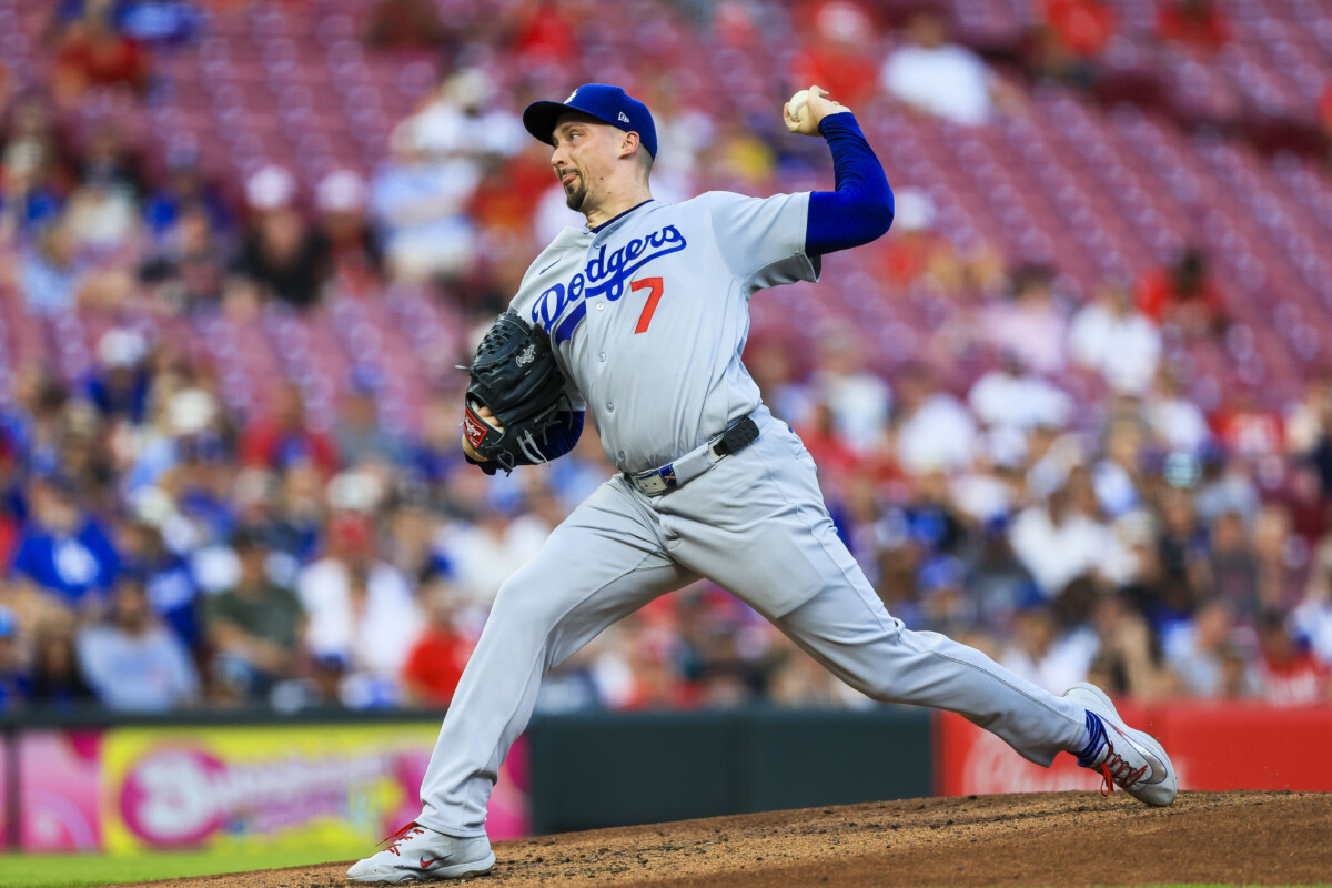Sep 16, 2026; Cincinnati, Ohio, USA; Los Angeles Dodgers starting pitcher Blake Snell (7) pitches against the Cincinnati Reds in the first inning at Great American Ball Park. Mandatory Credit: Katie Stratman-Imagn Images
