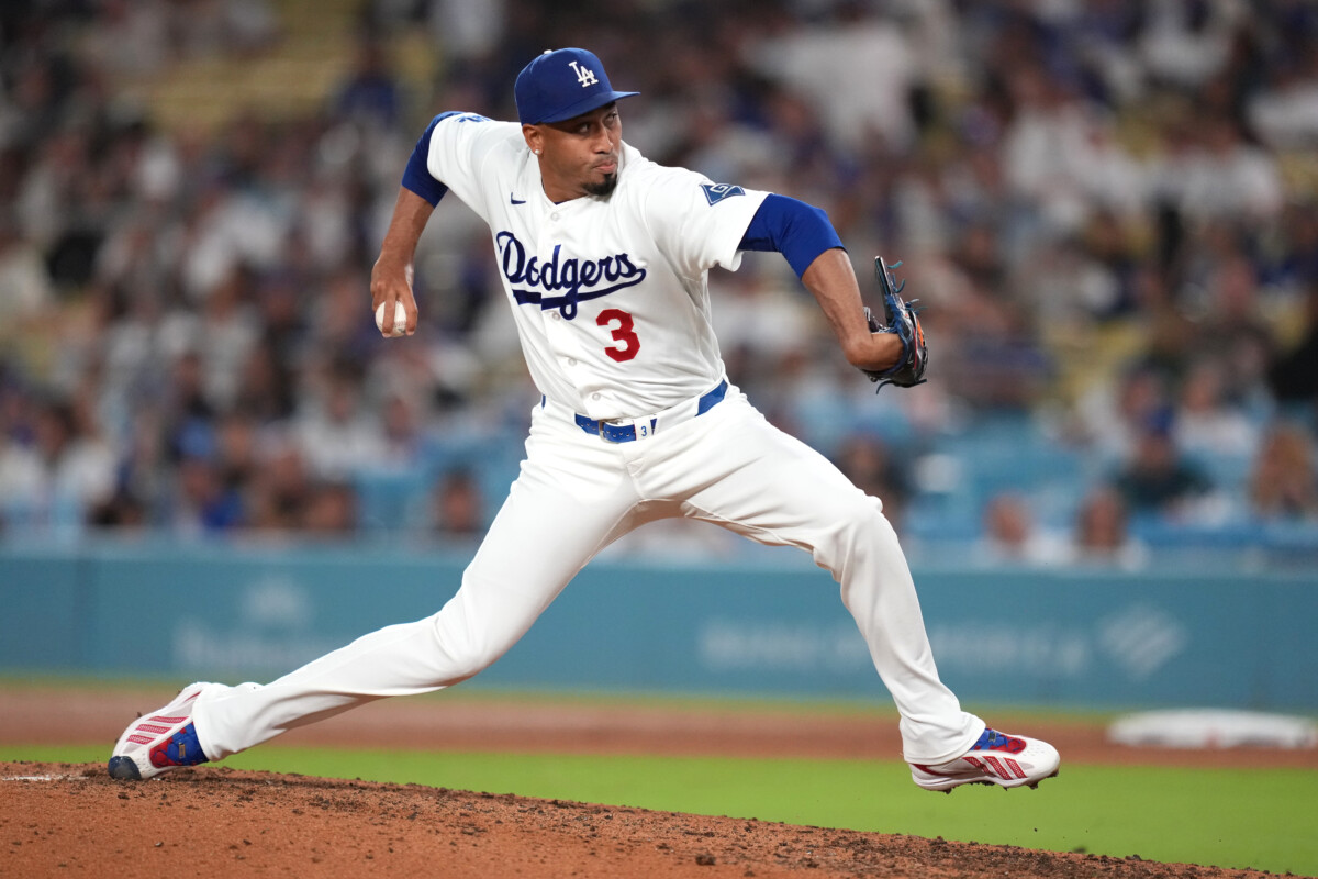 Sep 18, 2026; Los Angeles, California, USA; Los Angeles Dodgers pitcher Edwin Diaz (3) pitches during the ninth inning against the San Francisco Giants at Dodger Stadium. Mandatory Credit: Kirby Lee-Imagn Images