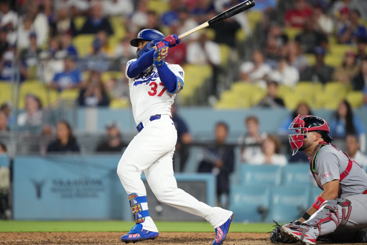 Sep 3, 2026; Los Angeles, California, USA; Los Angeles Dodgers outfielder Teoscar Hernandez (37) hits a two run RBI double against St. Louis Cardinals pitcher Riley O'Brien (not pictured) and catcher Leo Bernal (13) to win the game in the ninth inning at Dodger Stadium. Mandatory Credit: Kirby Lee-Imagn Images