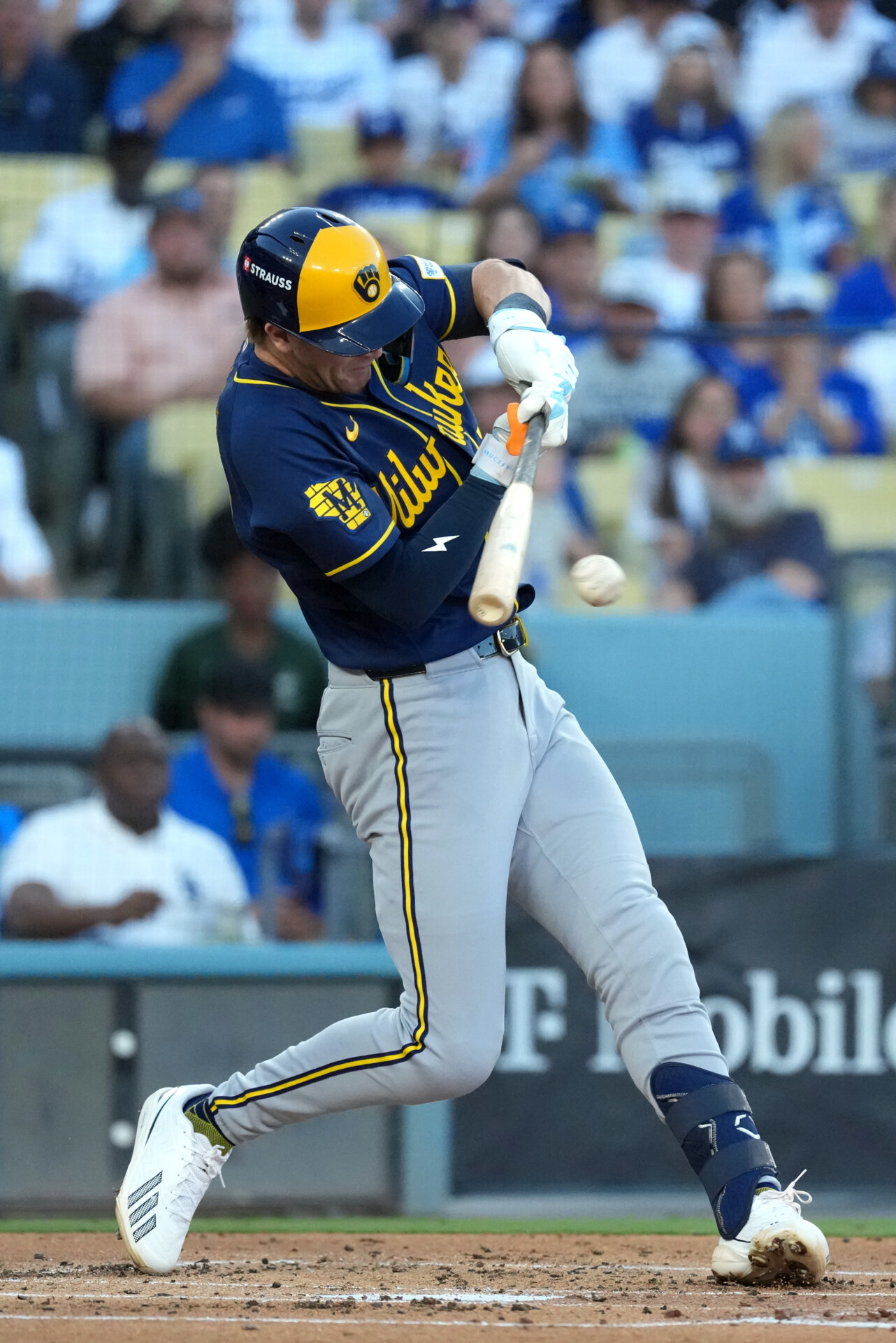 MLB: NLCS-Milwaukee Brewers at Los Angeles Dodgers