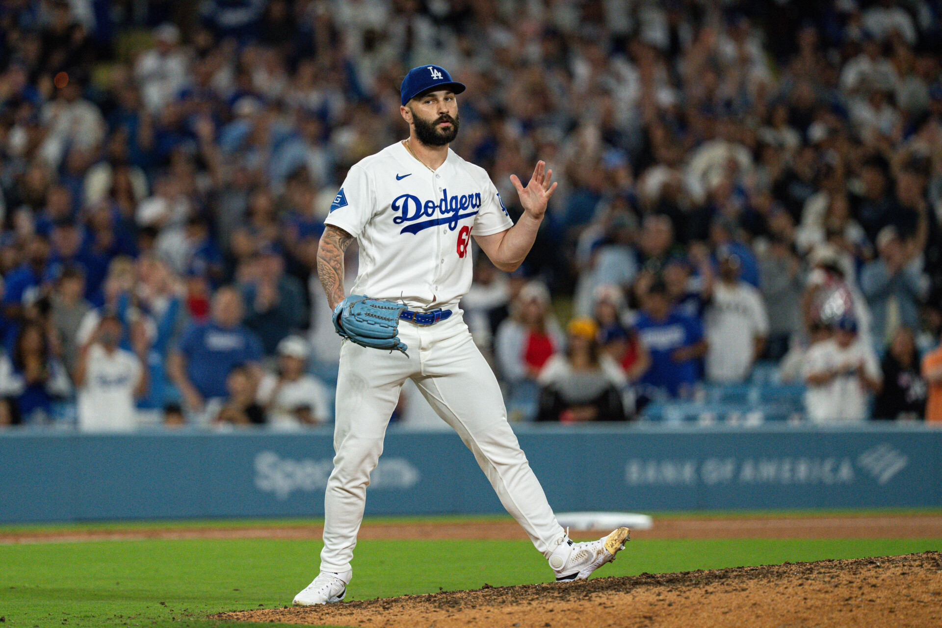 Tanner Scott Celebrates Growing Family After Dodgers Comeback Season