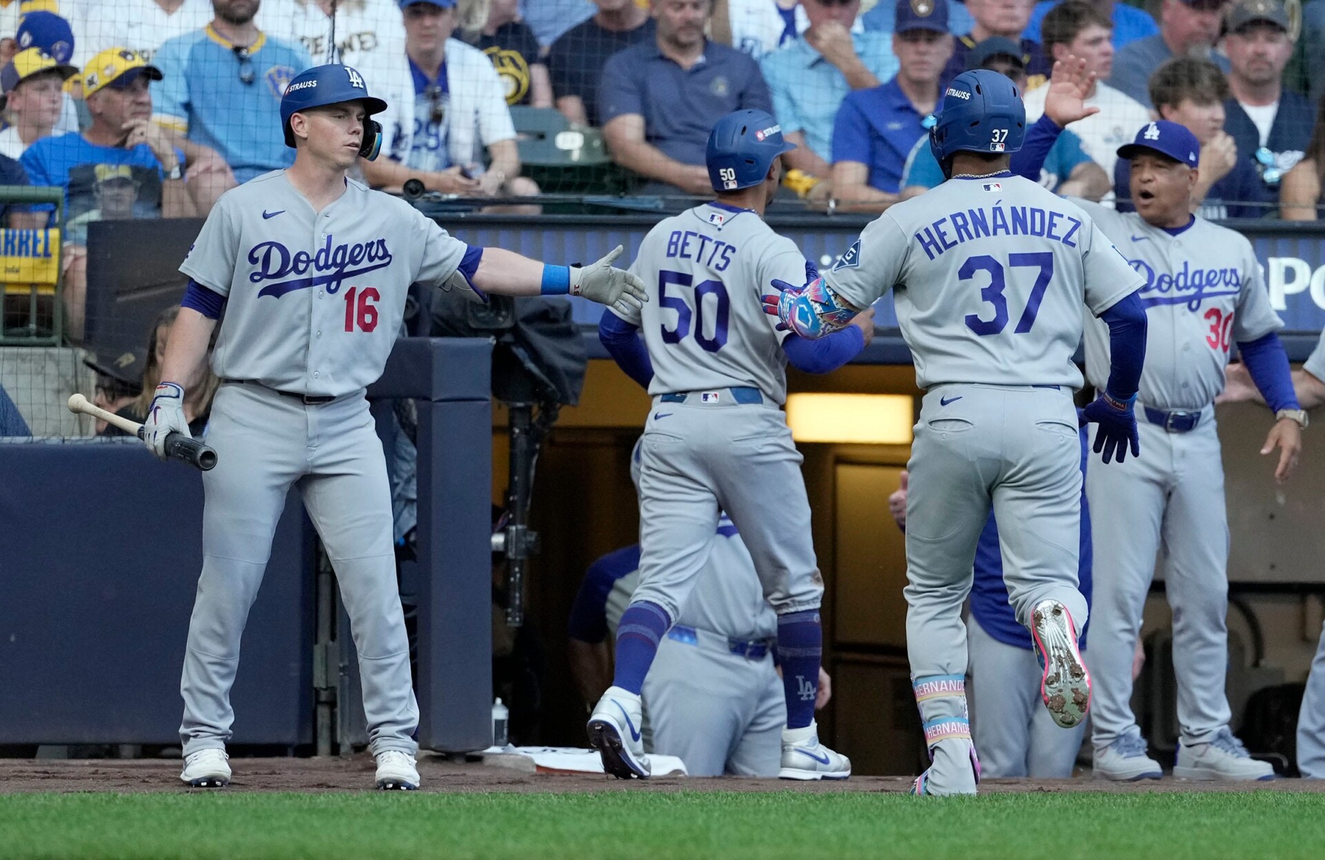 3 Reasons Dodgers Shouldn’t Be Counted Out Despite 0-2 NLCS Hole